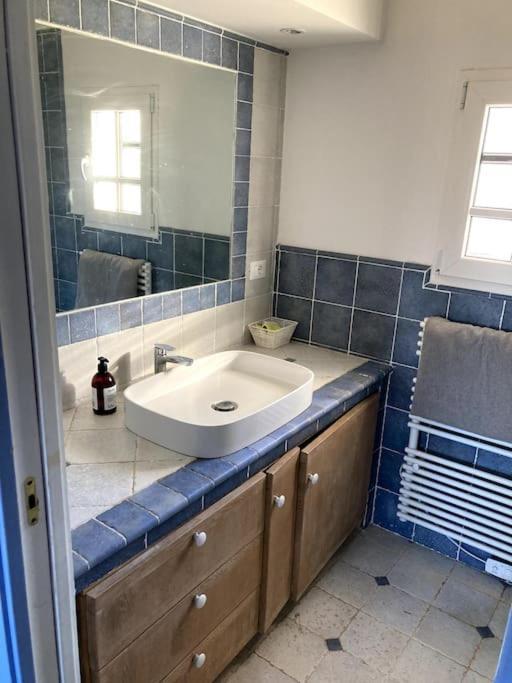 Ferienwohnung Agreable Chambre D'Hotes Avec Vue Sur Les Collines La Colle-sur-Loup Exterior foto